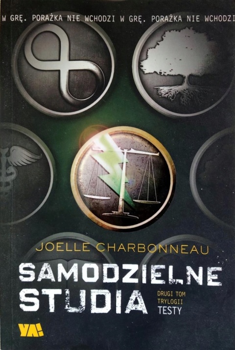 Samodzielne studia Joelle Charbonneau